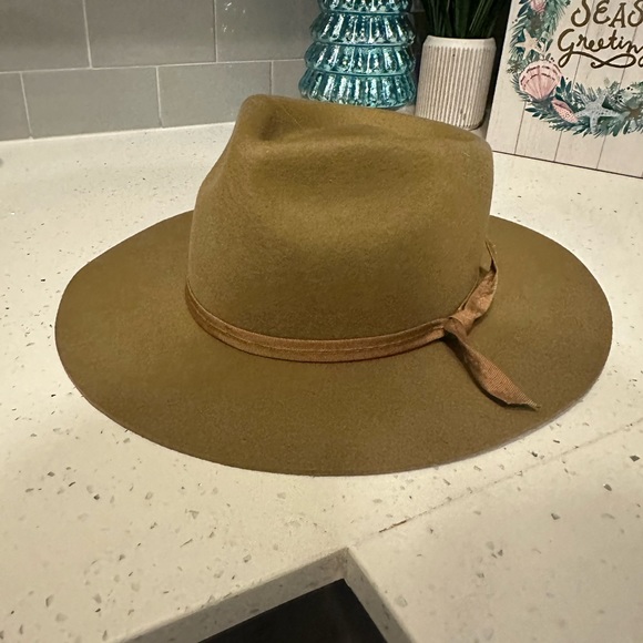 Lack of Color Brown Hat - Picture 3 of 4